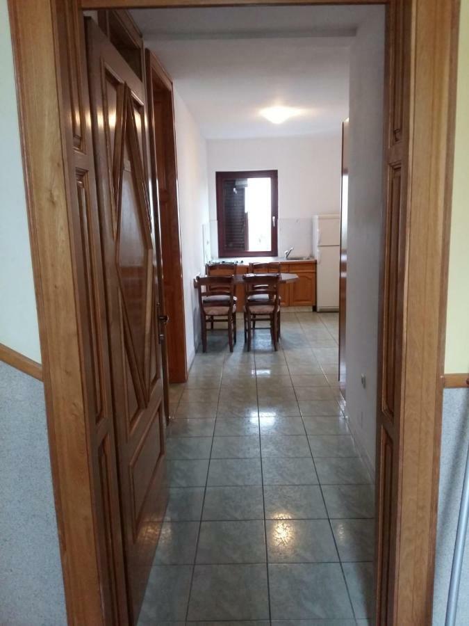 Apartments Villa Cherry Новаля Екстериор снимка